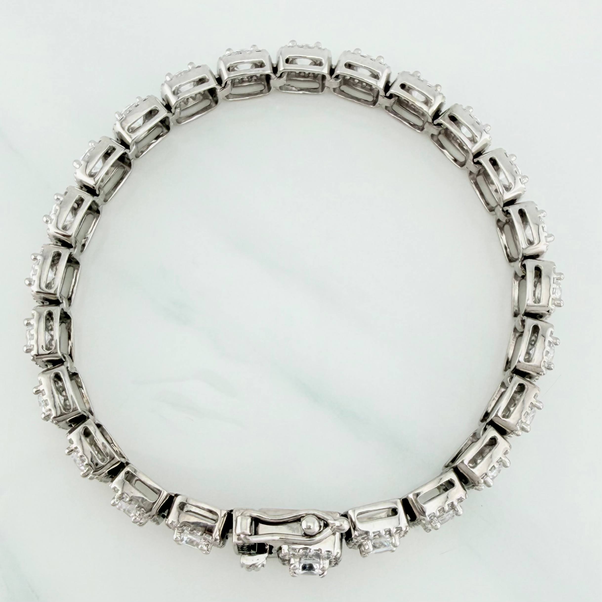 Tennis Bracelet 23.95 g / 7 in / 6.7 mm 18K White Gold