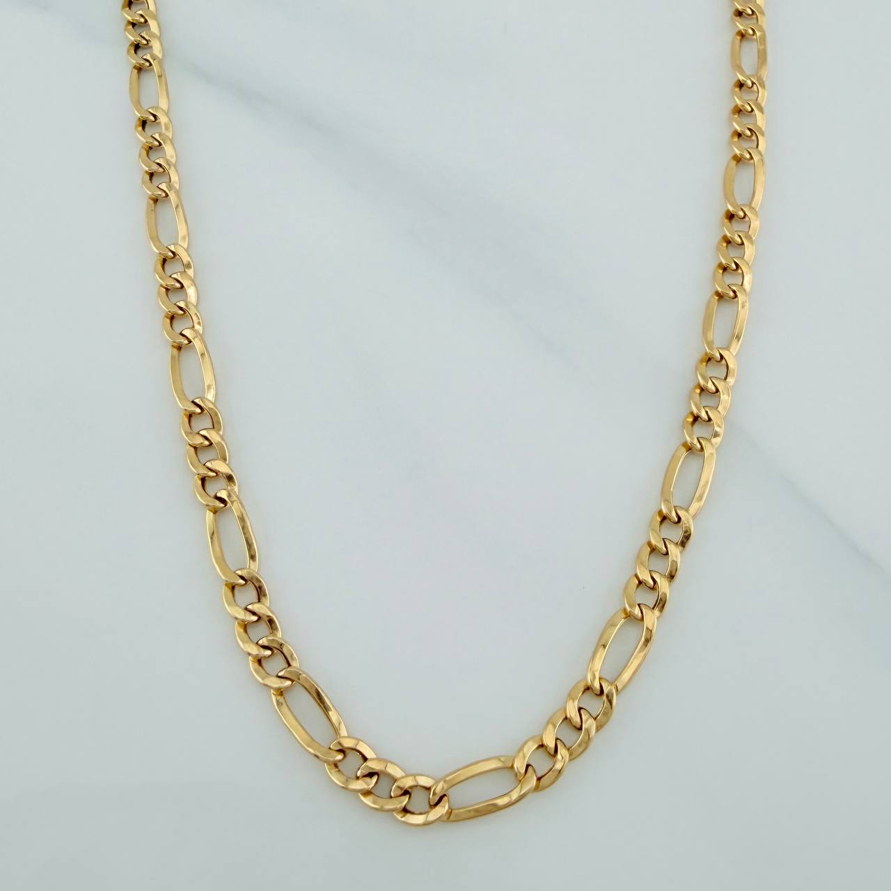 Cadena Figaro 17.4 g / 24 in / 5.55 mm Oro Amarillo 18K