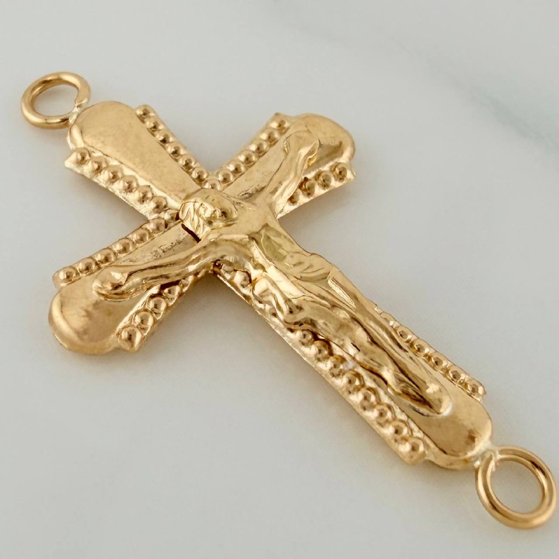 Charm Christ Cross 1.05gr / 1 1/4 in / 18K Yellow Gold %