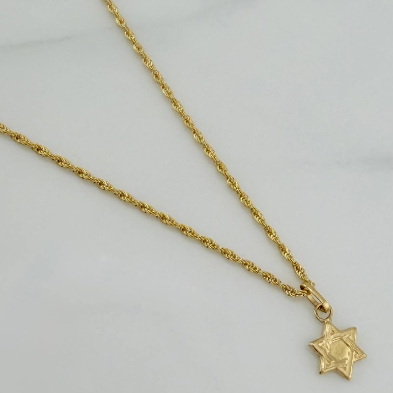 Rope Chain Set + Star of David Pendant / 1.2 gr / 17 3/4 in 18K Yellow Gold