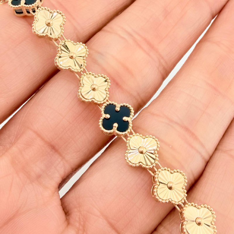 Clover Bracelet Diamond Cut 8.9 g / 7 in / 7.2 mm 18K Yellow Gold