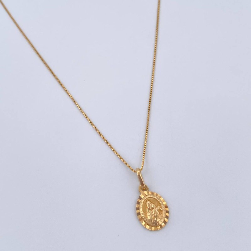 Venetian Chain and Pendant Set + Virgin of Carmen 1.85gr / 18K Gold $