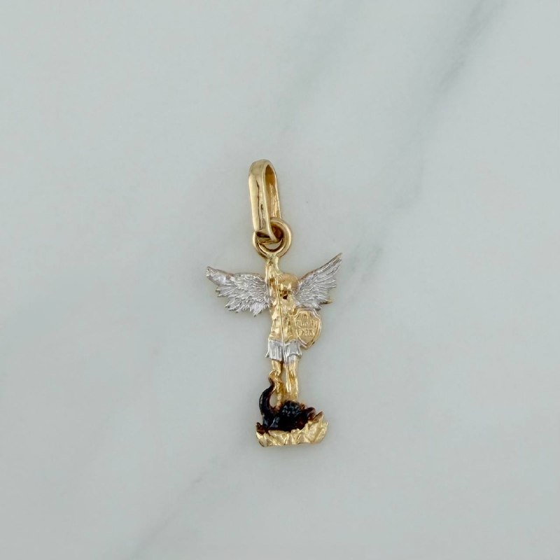 Dije San Miguel Arcangel 1.75 g / 1 in Tres Oros 18K