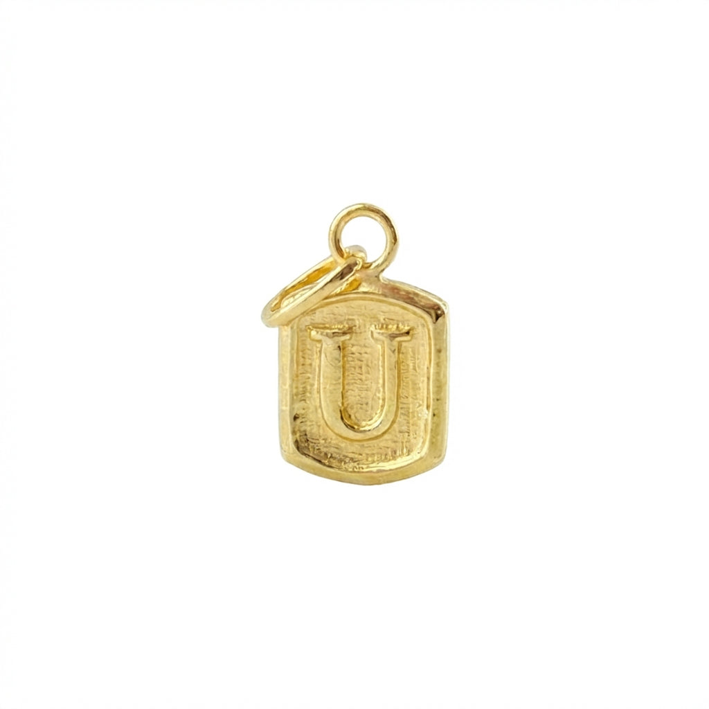 Dije Marco Letra U 0.3gr / 1.6cm / Oro Amarillo