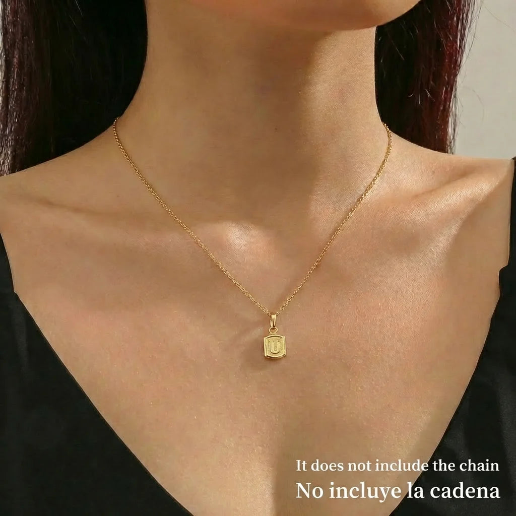 Pendant Letter O 0.3g / 1/2 in Yellow Gold 18K
