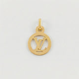 Dije Circulo Letra 0.5 g / 3/4 in Oro Amarillo 18K