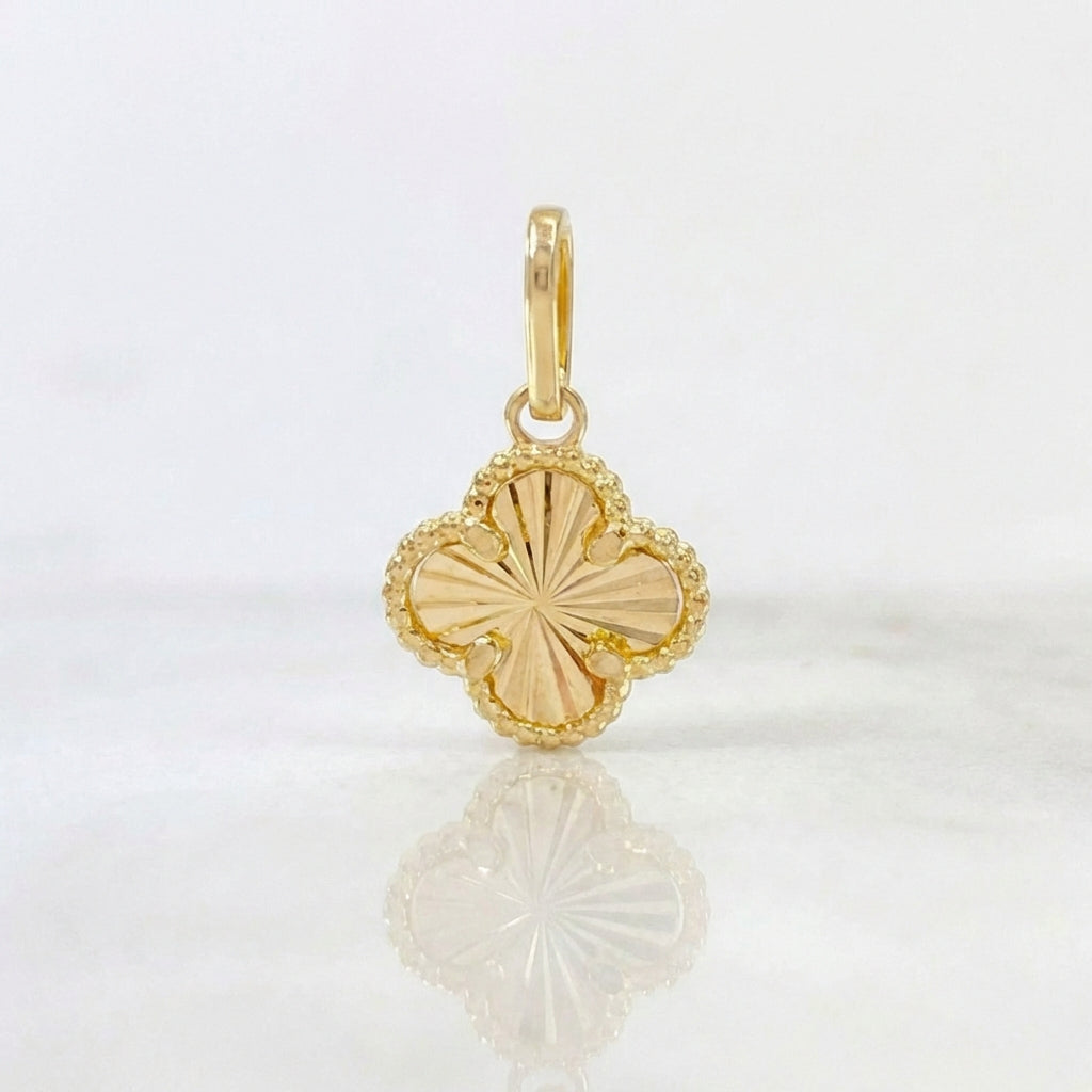 Golden Clover Pendant 0.8 g / 3/4 in 18K Yellow Gold