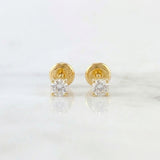Stud Earrings Four Prongs 0.7 g / in / 3.2 mm Yellow Gold 18K
