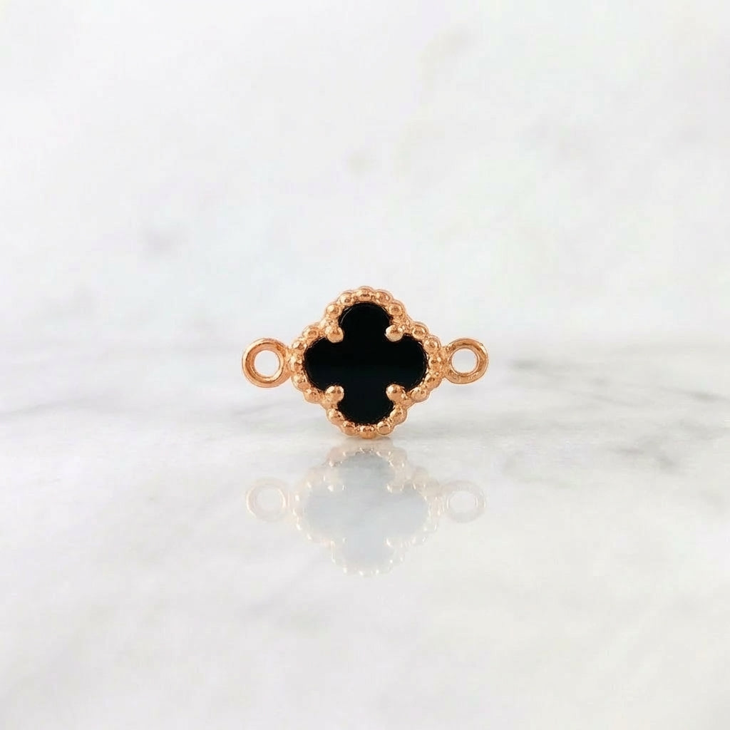 Charm Clover Black Onyx 0.75 g / 1/2 in 18K Rose Gold