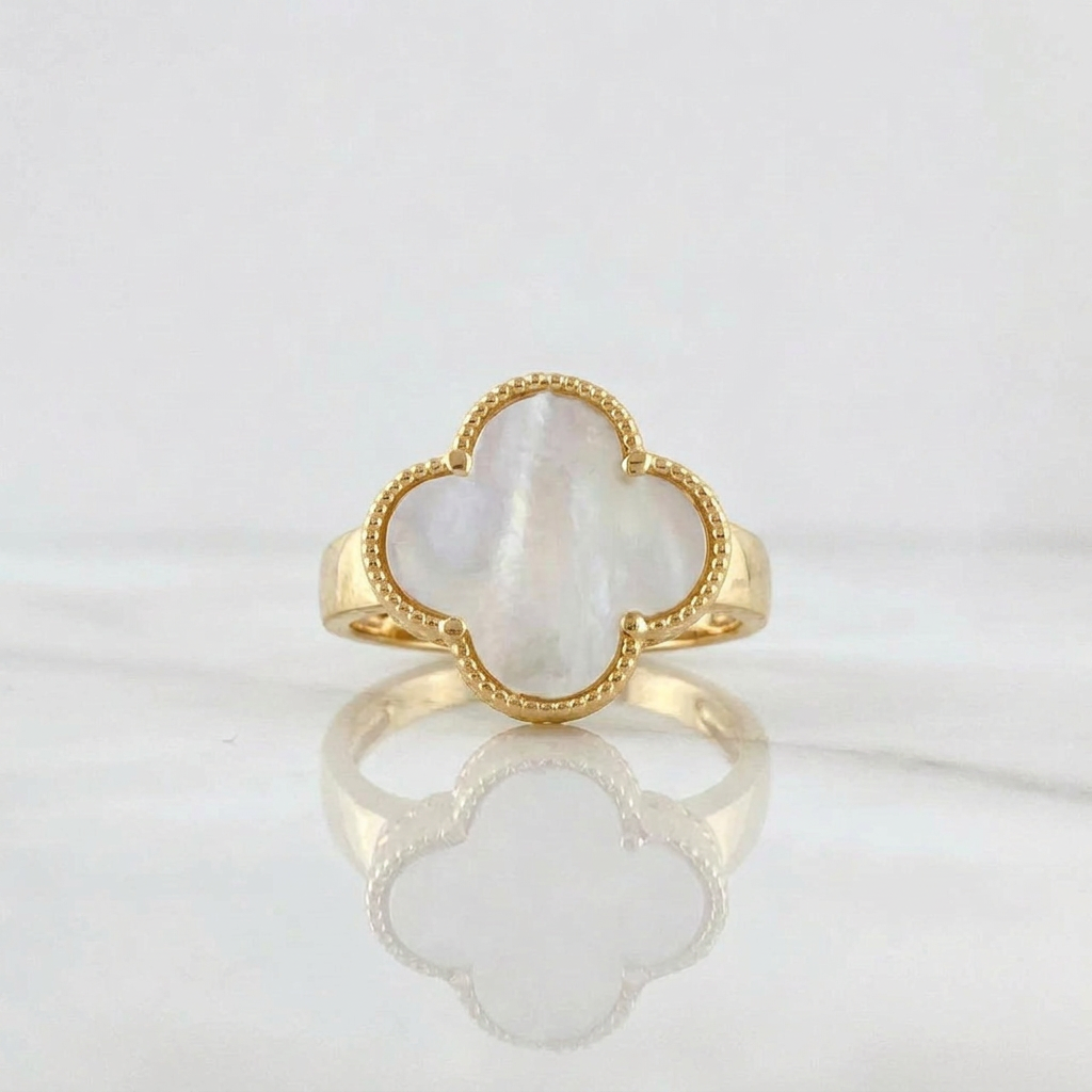 Anillo Trebol  4.05gr / T7 3/4 / Oro Amarillo Nac Esp 18K $