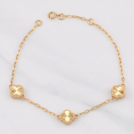 Pulso Trebol Aro Seguido 3.6g / 7 1/4 in / 8.15mm Oro Amarillo 18K