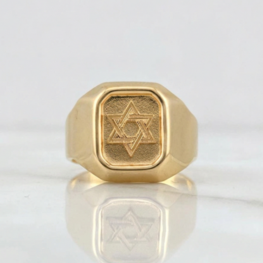 Anillo Estrella de David 3.5g / T10.25 Oro Amarillo 18K