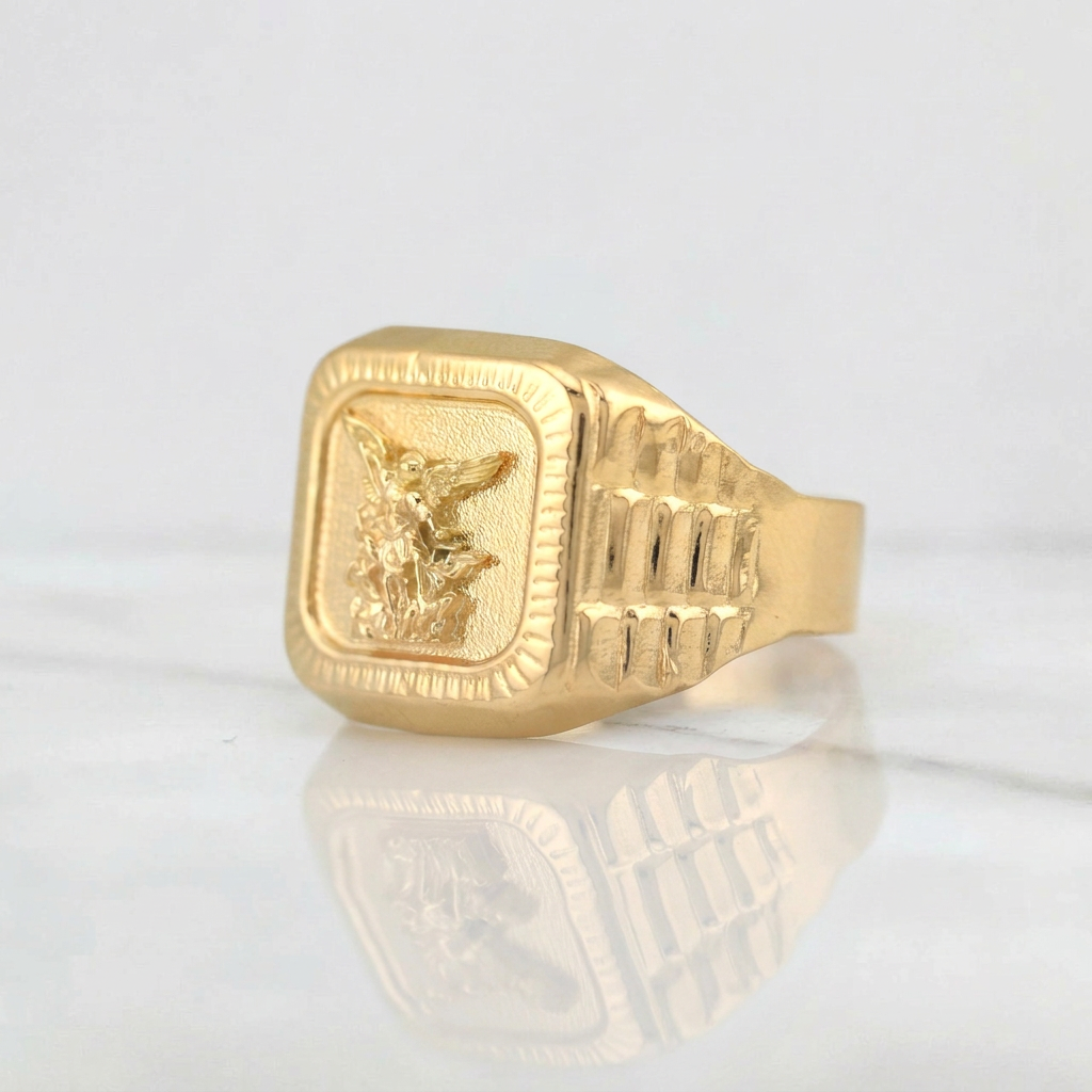 Anillo Arcangel San Miguel 3.6g / T8.75 Oro Amarillo 18K