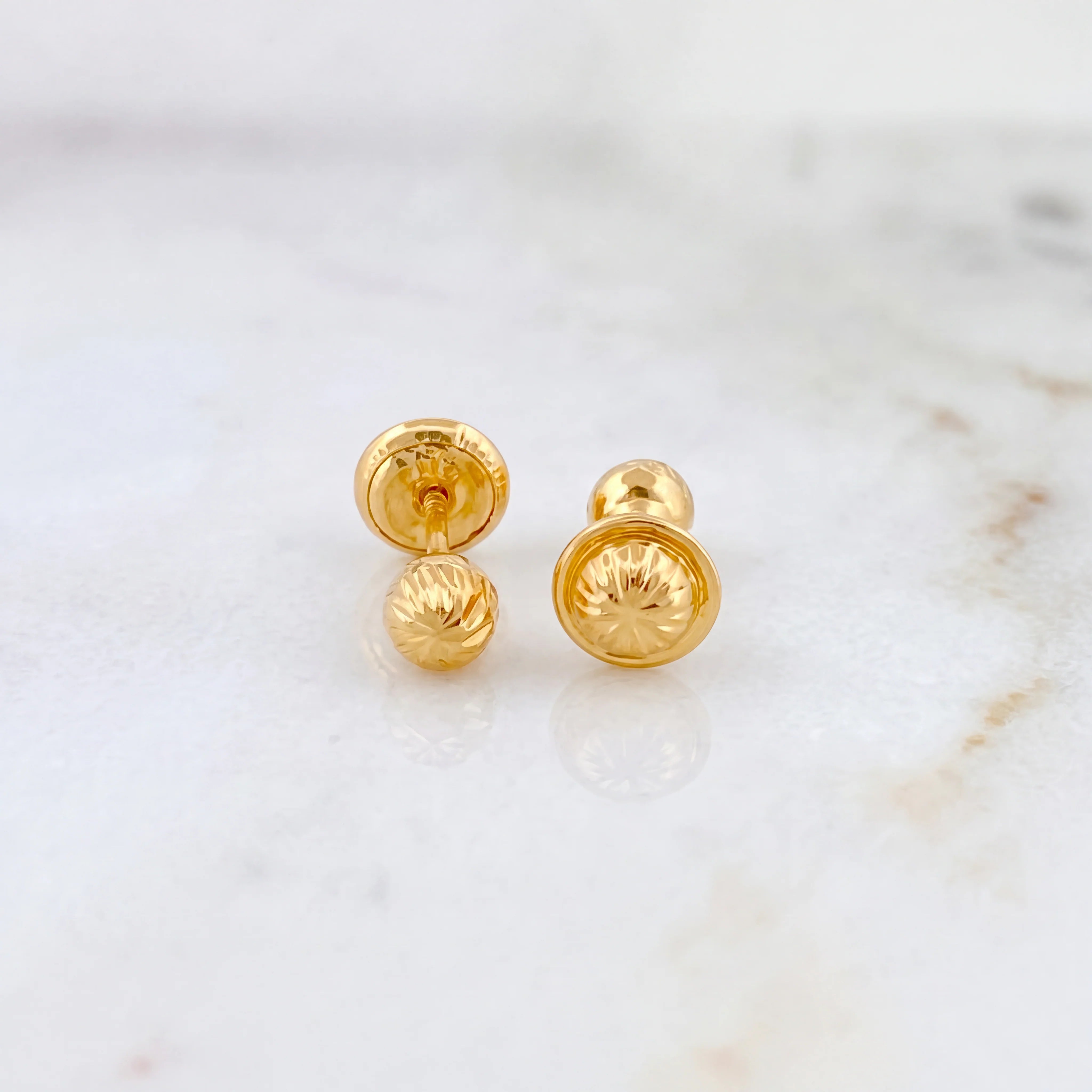 Topos Bola Diamantada 5mm 0.6g / in / 5mm Oro Amarillo 18K