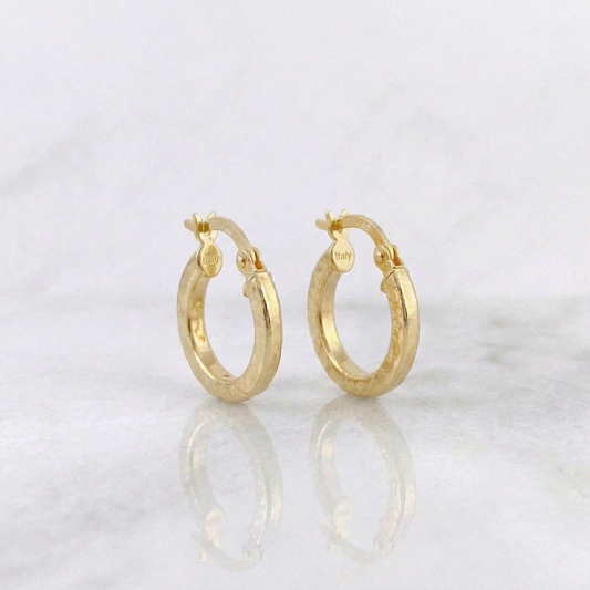 Candongas Emi 1.5 g / 1 in Oro Amarillo 18K