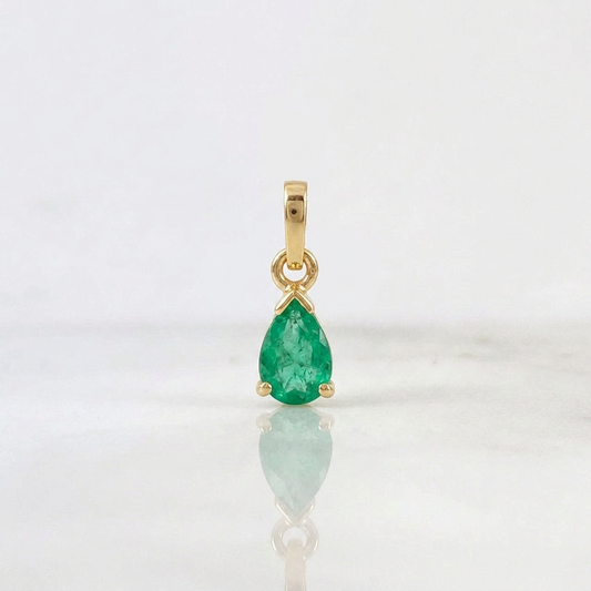 Dije Lagrima Esmeraldas 60pts 0.5gr / 1/2 in / Oro Amarillo 18K &