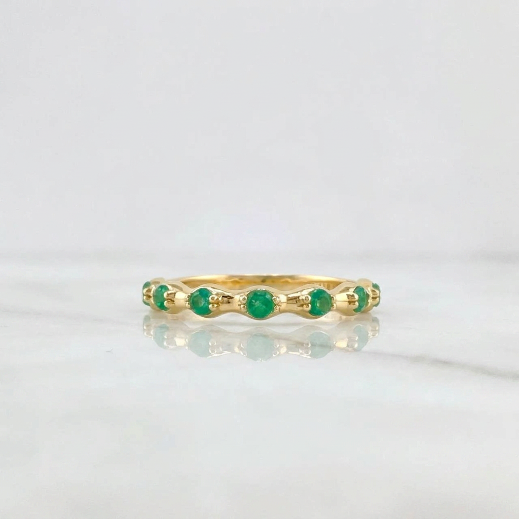 Emerald Band Ring 22pts Emeralds 7pts 2.25g / Size 6 1/2 Yellow Gold 18K