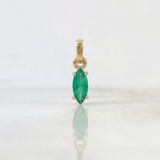 Oval Pendant Emeralds 55 Pts 0.5gr / 1/2 in / Yellow Gold 18K %