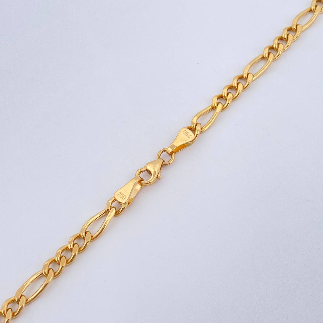 Cadena Figaro 11.15gr / 25 3/4 in / Oro Amarillo +1 18K &