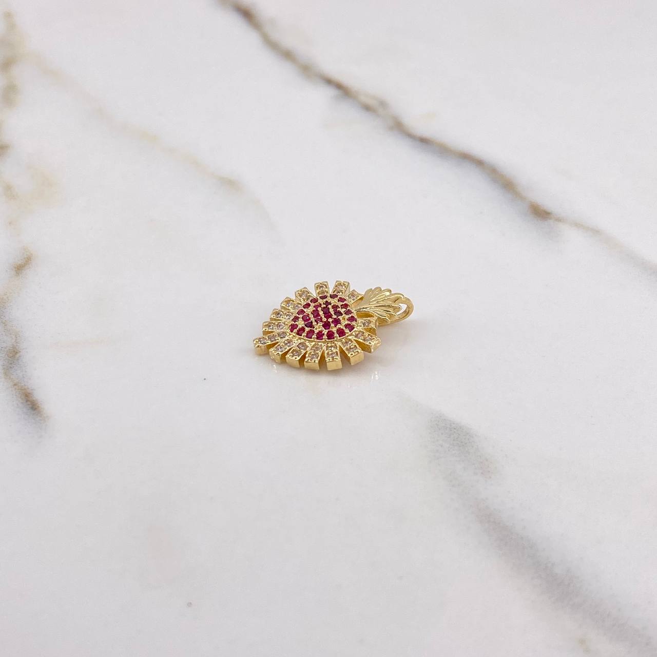 Sacred Heart Pendant 2.1gr / 0.8in / White and Fuchsia Zircons Yellow Gold &