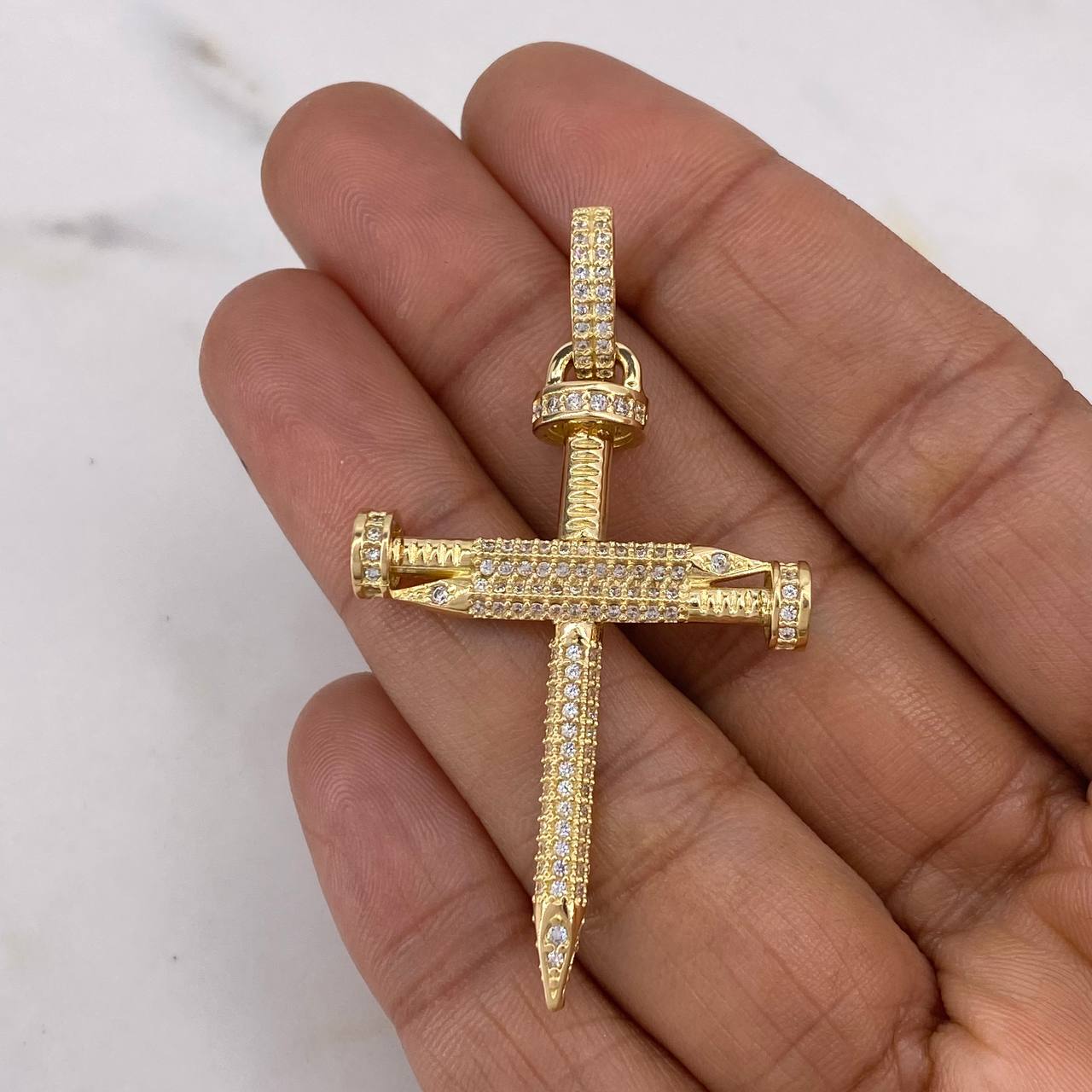 Pendant Nail Cross 8.65gr / 5.4cm / White Zircons 18K Yellow Gold $