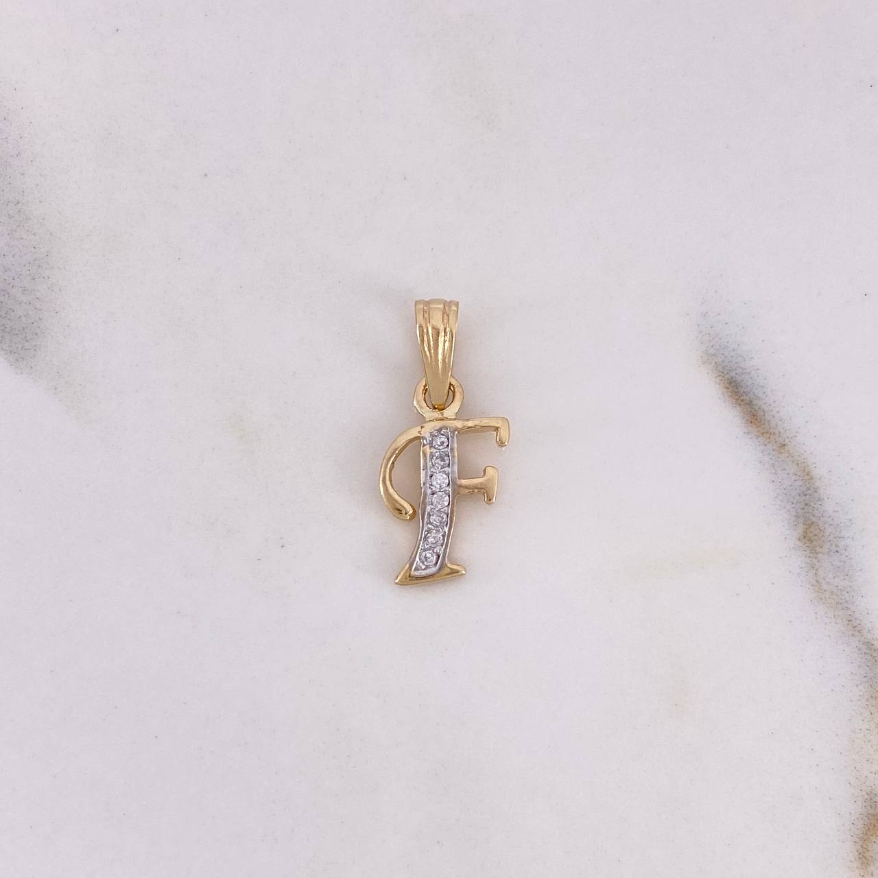 Pendant Letter F 0.75gr / 1.7cm / White Zirconia Two-tone Yellow and White Gold 18K $