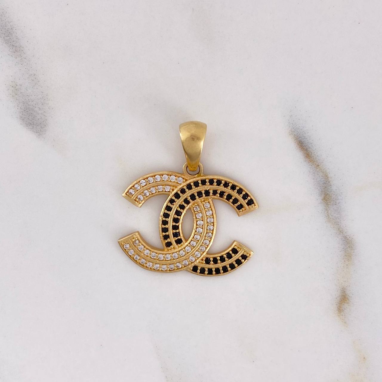 Pendant CC 3.25gr / 2.6cm / White Black Zircons 18K Yellow Gold #
