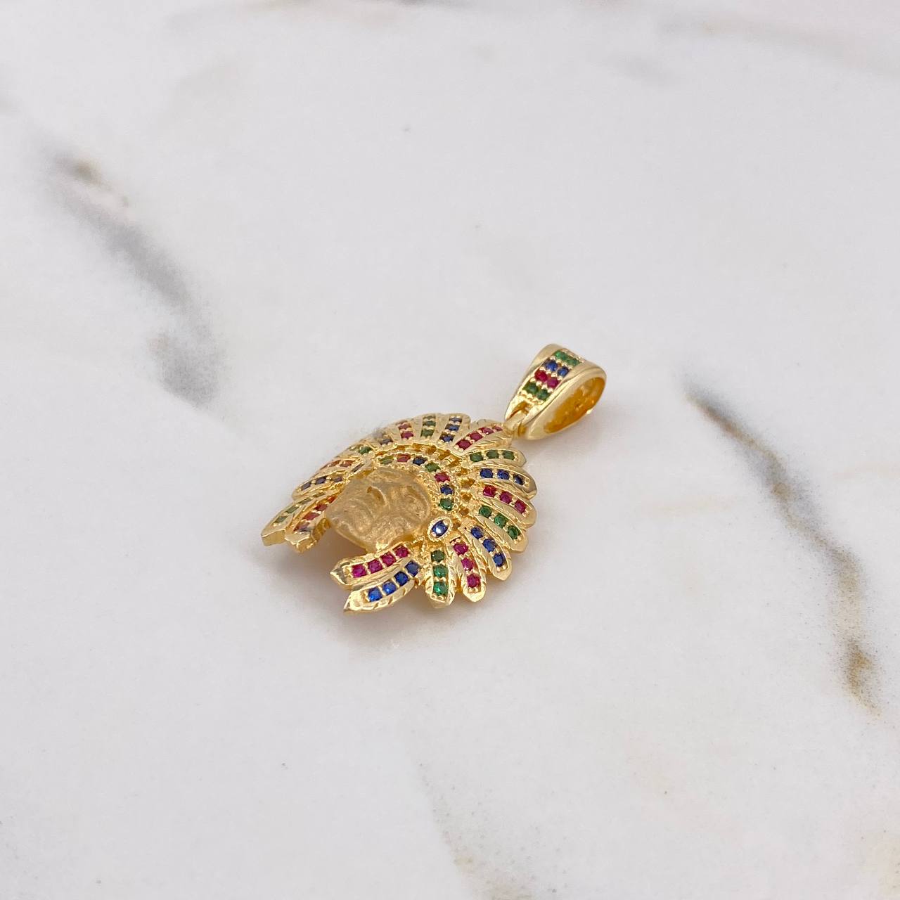 Pendant Indian 4.6gr / 3.2cm / Colored Zircons 18K Yellow Gold $