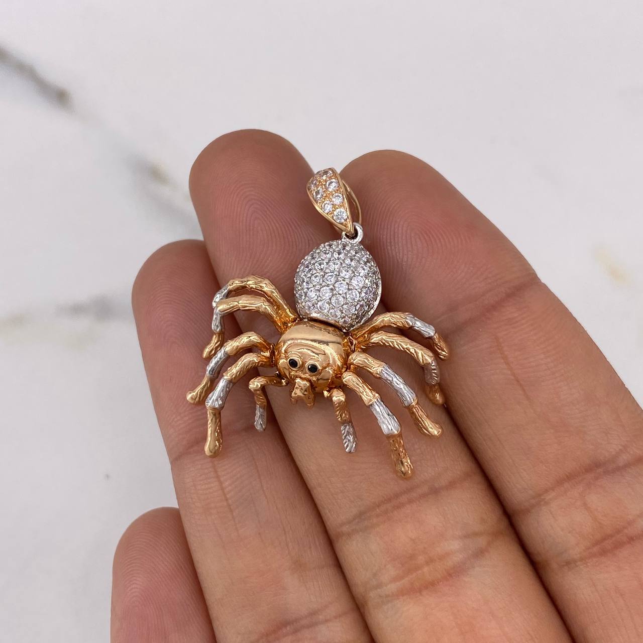 Pendant Spider 4.9gr / 3cm / Black and White Zircons Two 18K White and Rose Gold &