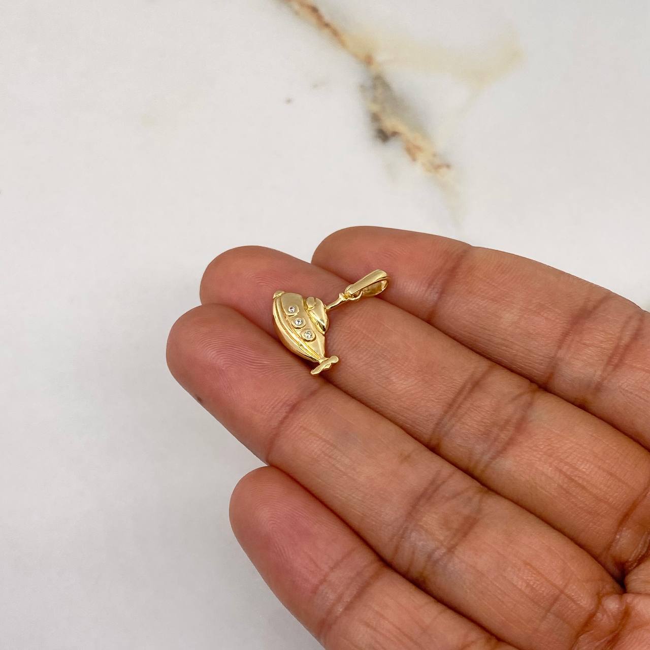 Pendant Submarine 0.95gr / 1.8cm / White Zircons Yellow Gold $