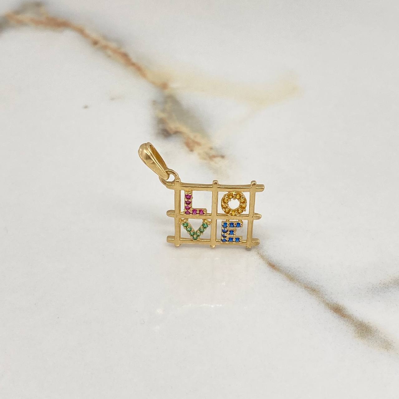Pendant Love 1.75gr / 2cm / Colored Zircons Yellow Gold $