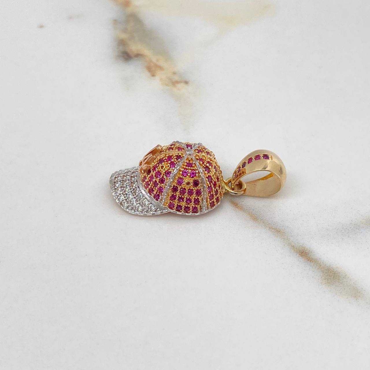 Pendant Cap LA 4.2gr / 3cm / White Fuchsia Zircons Three Golds $