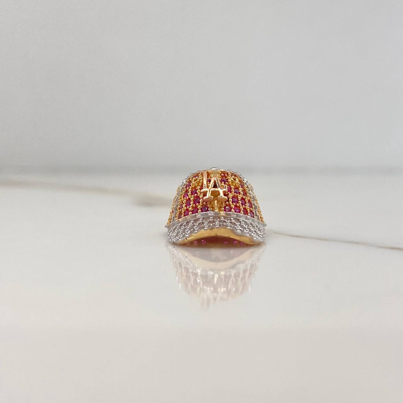 Pendant Cap LA 4.2gr / 3cm / White Fuchsia Zircons Three Golds $
