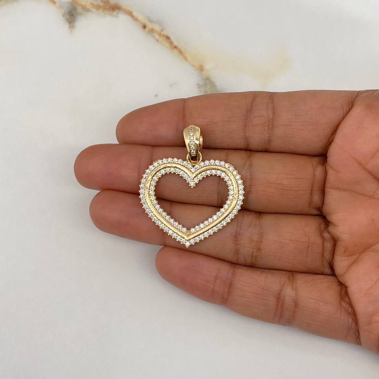 Pendant Heart 6.1gr / 3.8cm / White Zirconia Yellow Gold $
