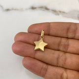 Pendant Star 0.8gr / 2.2cm / Yellow Gold Blown $