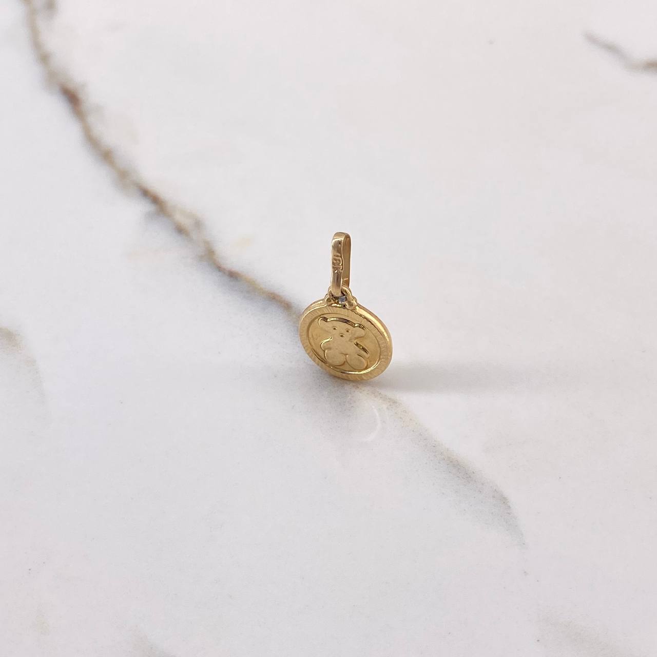 Pendant Bear Medal Ts1 0.9gr / 2cm / Yellow Gold $
