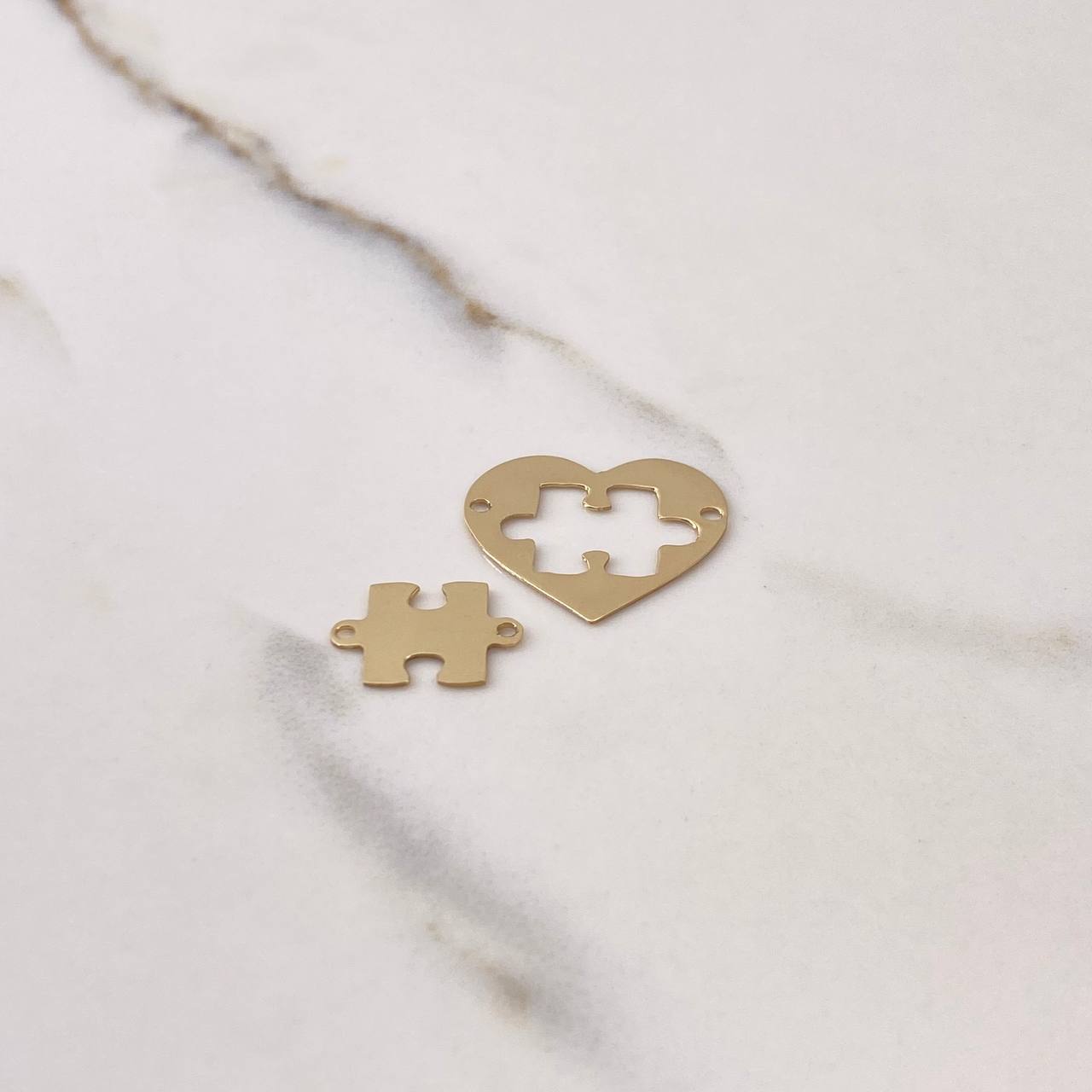 Charm Heart Couple 1.7gr / 2cm / 20mm*20mm Puzzle Yellow Gold $