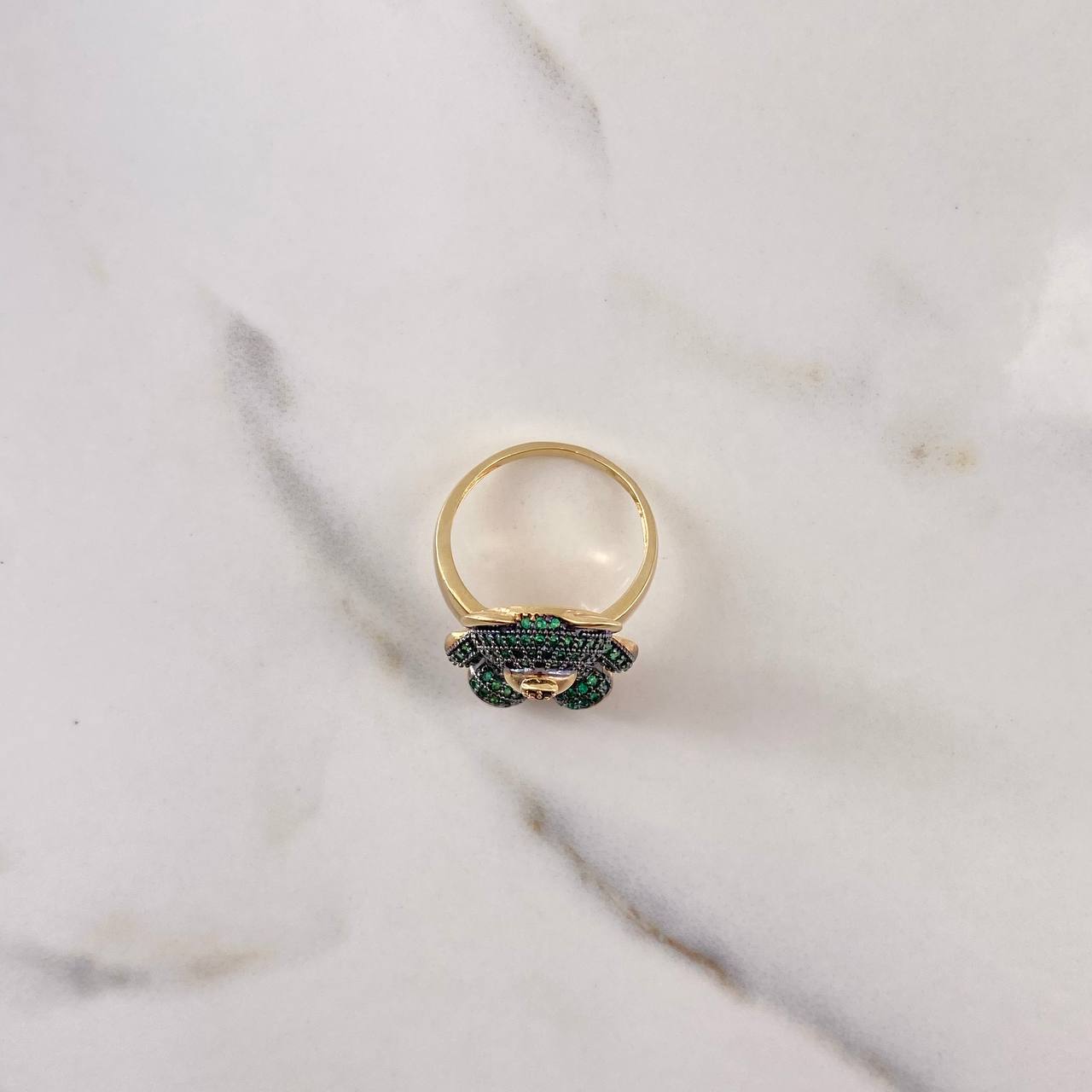 Bear Ring 8.05gr / Size 8 1/4 / Black Green Zircons Yellow Gold $