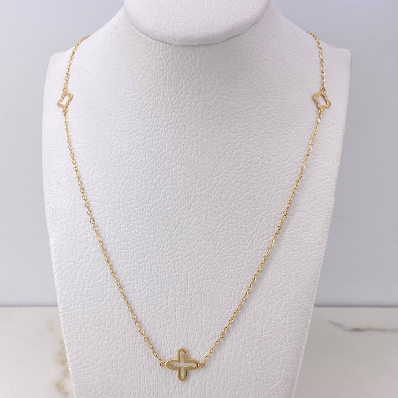 Chain Hoop followed by Flowers 2.4gr / 45cm / 1mm Yellow Gold +3 $