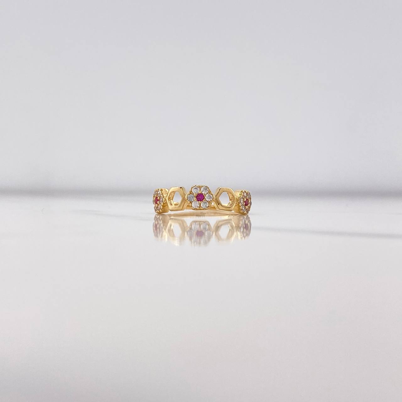 Hexagon Ring 2.55gr / T6 1/2 / White Fuchsia Zircons Yellow Gold &