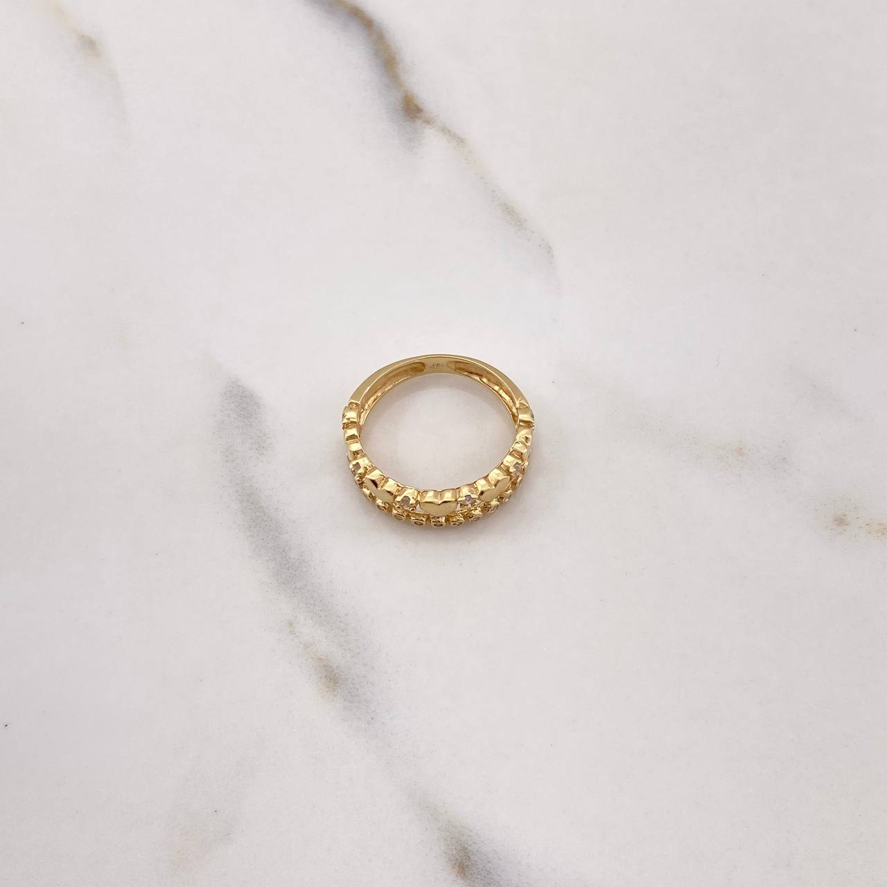 Hearts Ring 2.65gr / Size 6 1/2 / White Zircons Yellow Gold &