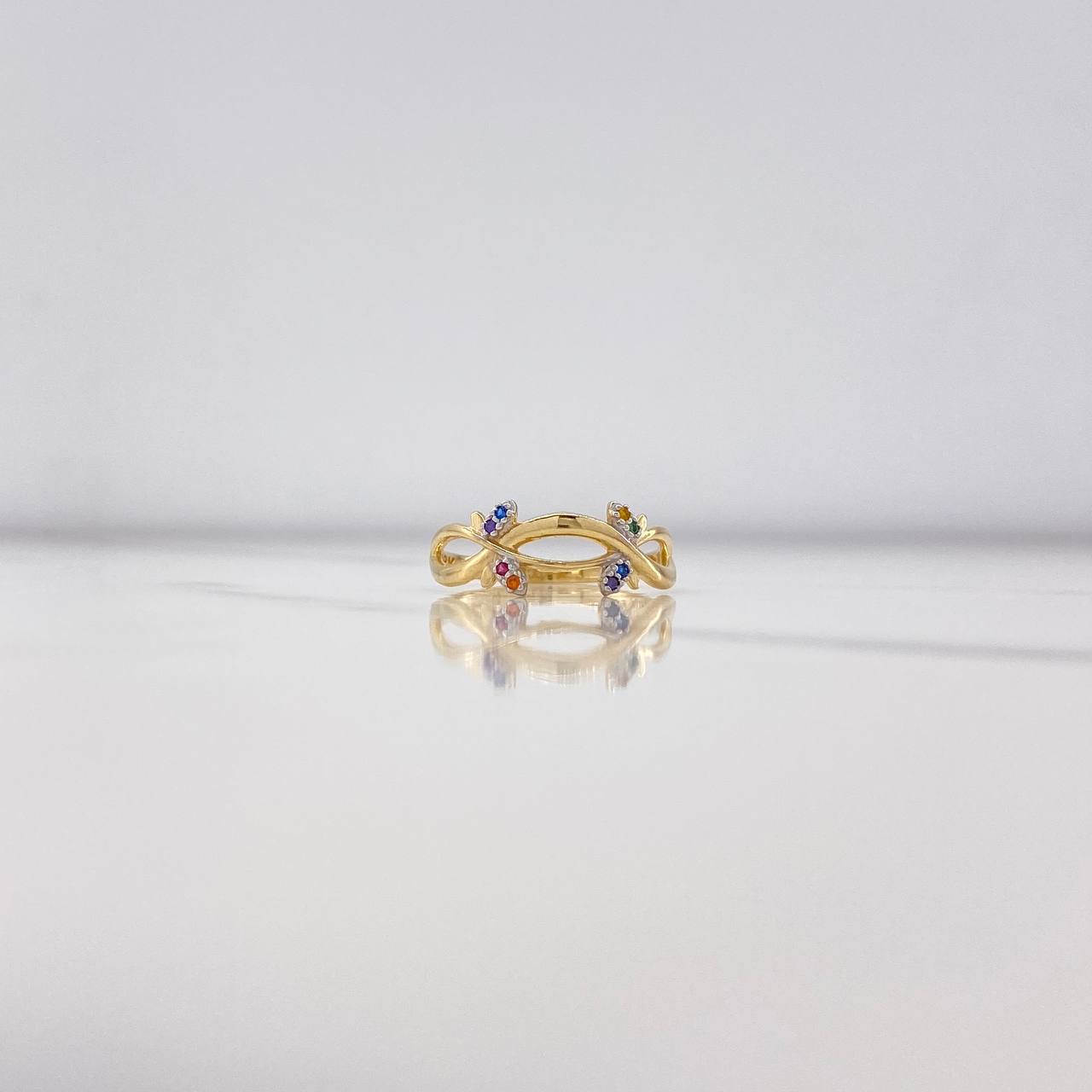 Infinity Ring 1.85gr / Size 6 / Colored Zircons Two-tone Yellow and White Gold &