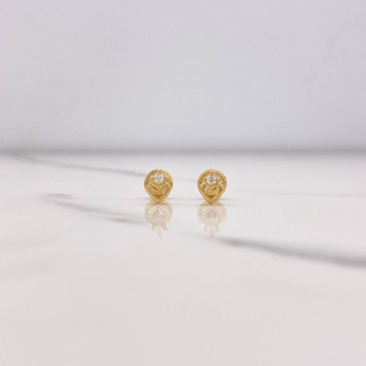 Stud Earrings Heart Silhouette 0.75gr / White Zircon Yellow Gold $