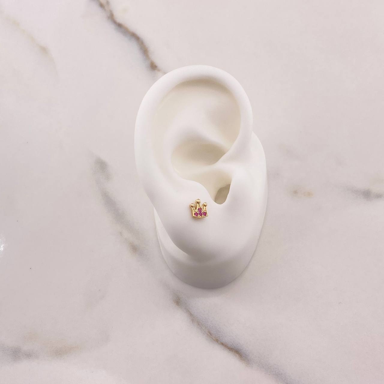 Stud Earrings Corona 0.8gr / Fuchsia Zircons Yellow Gold &