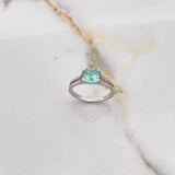Ring Solitaire Double Line Square 2.69gr / T6 1/4 / Emerald 1.00 Qts White Gold (Jewelry Offer) &