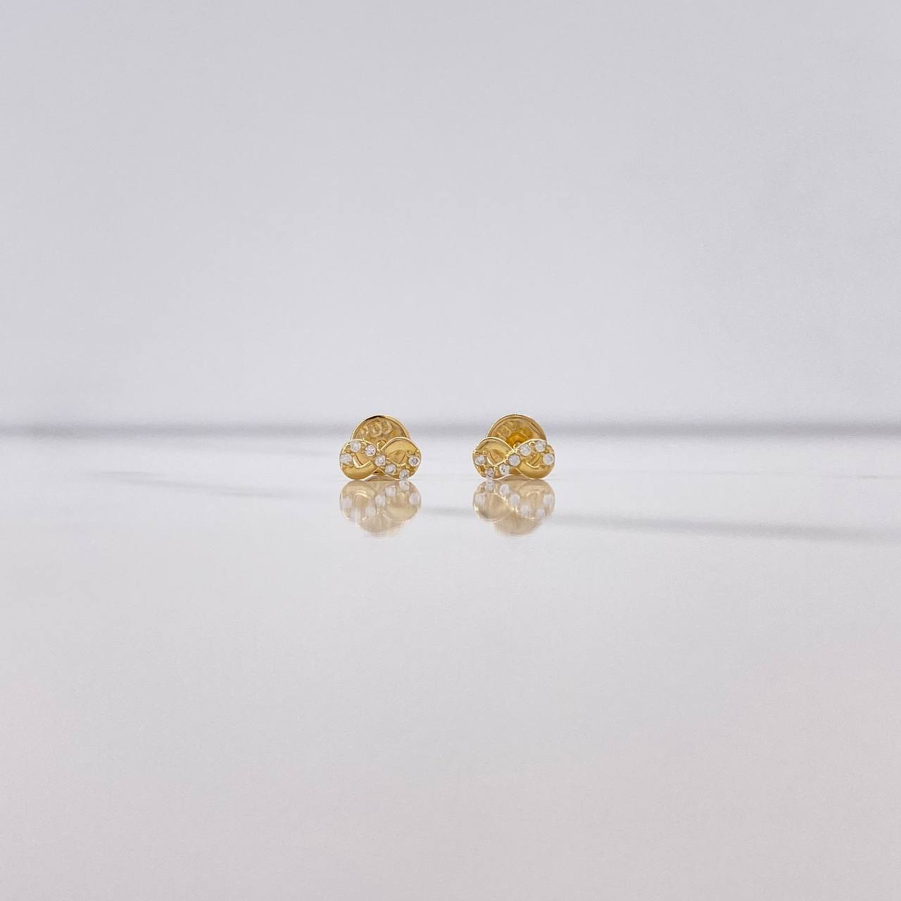 Topos Infinito 0.65gr / Circones Blancos Oro Amarillo 18K &