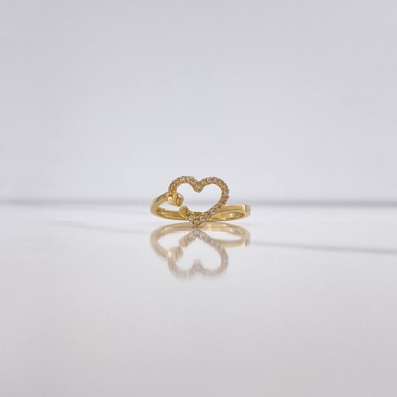 Open Heart Ring 2.05gr / Size 6 1/2 / White Zircons Yellow Gold &