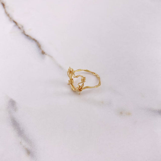 Wire Heart Ring 2.15gr / T5 1/4 / Yellow Gold &