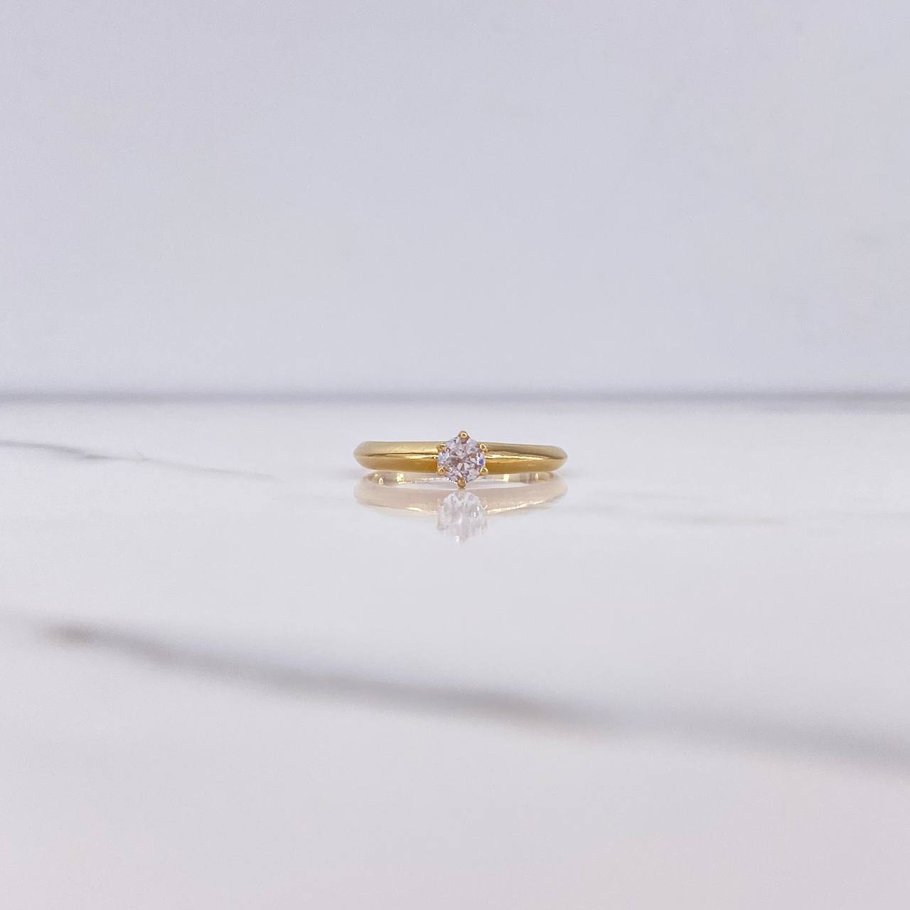 Solitaire Ring 1.95gr / Size 6 1/4 / White Zircon Yellow Gold &