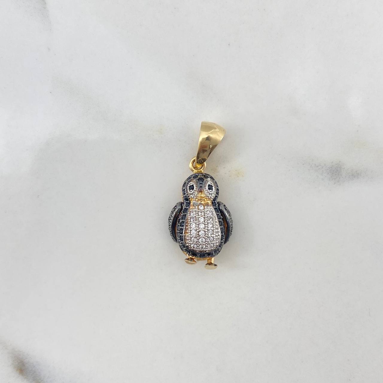 Pendant Penguin 3.65gr / 2.5cm / White and Black Zircons Two Yellows Gold White &
